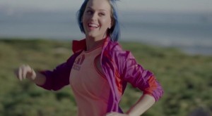 Katy Perry i Adidas "We all run"-kampagne